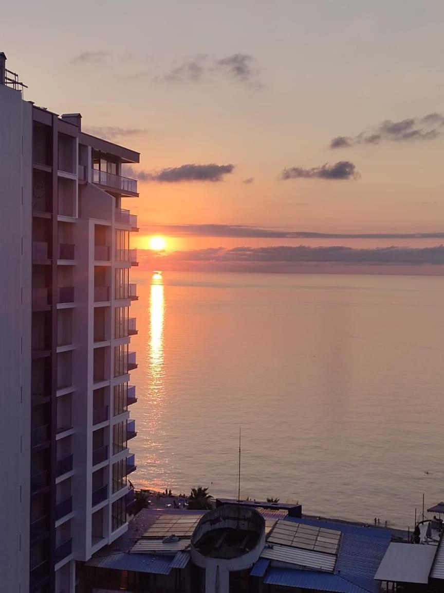 Bi Residence Sea View Luxury Batum Dış mekan fotoğraf